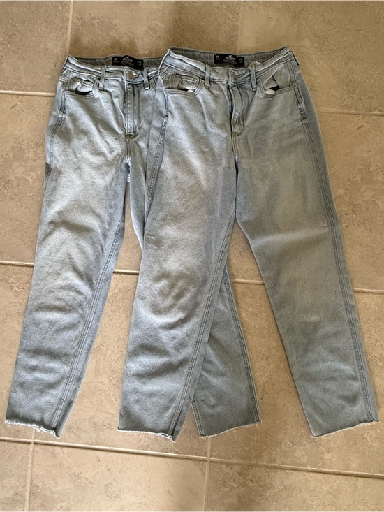 Hollister Denim - Hollister Light Blue Ultra High-Rise Mom Jeans 2 pair